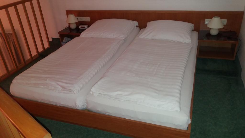 Altes Wirtshaus Foerdergersdorf Bed & Breakfast Tharandt ภายนอก รูปภาพ